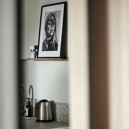 The House Near & Old Town Apartament