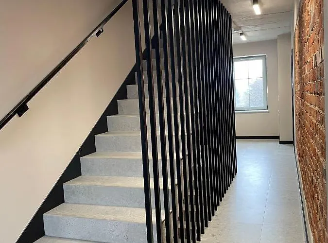 The House Near & Old Town Apartment