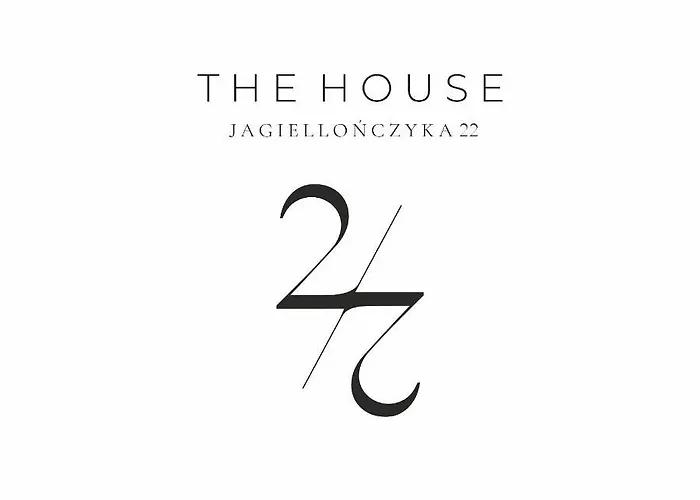 The House Near & Old Town Apartment