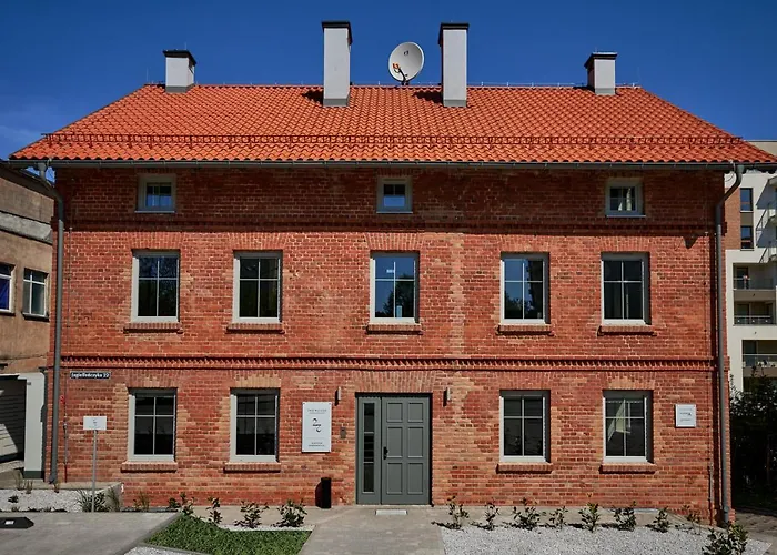 Apartment The House Near & Old Town